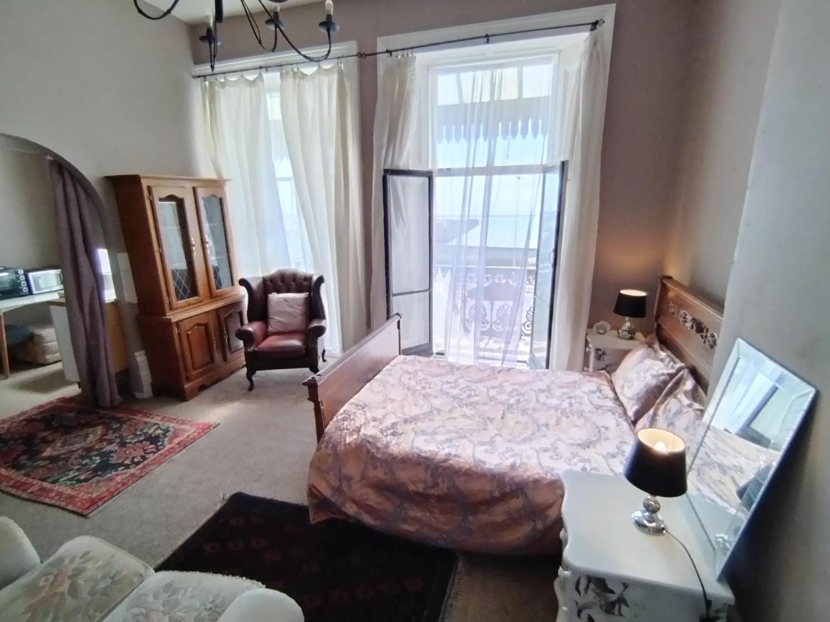 Sea View Studio Flat With Balcony, Parking Διαμέρισμα Ντόβερ Εξωτερικό φωτογραφία